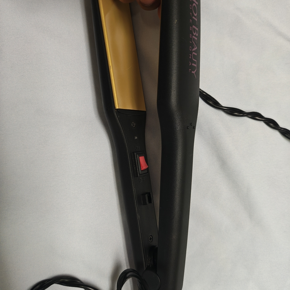 Black Hair Straightener - Picture 6 of 6